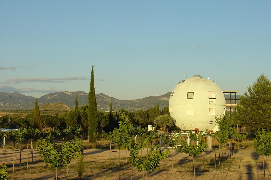 Camping Bola Hotel Villena Exterior foto